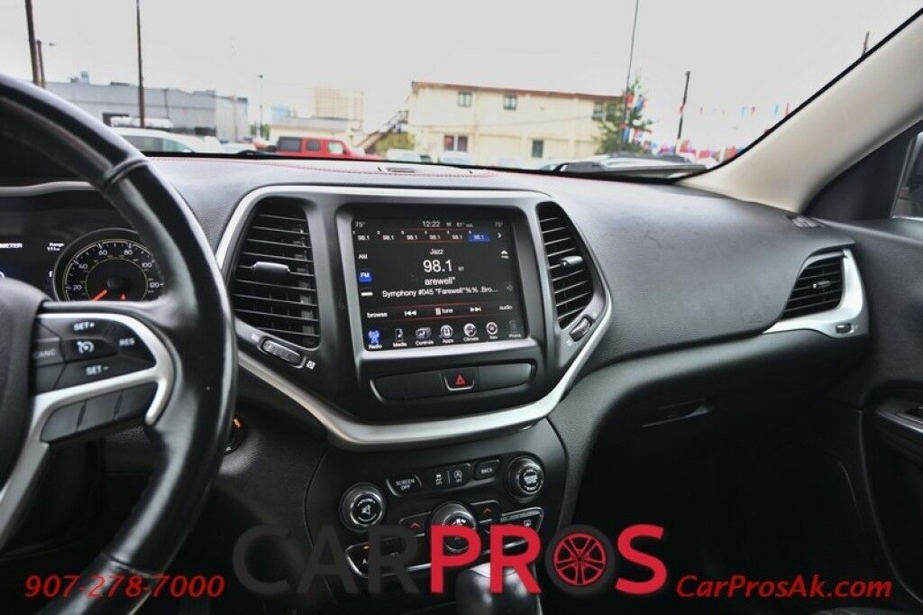 2015 Jeep Cherokee Trailhawk - 4X4 - Comfort & Convenience Group - 3.2L V6 - AutoStart - Heated & Cooled Leather Seats - Heated Steering Wheel - Bluetooth - Navigation - Back Up Camera - Cruise Control - Power Liftgate - Tow Pkg Anchorage AK