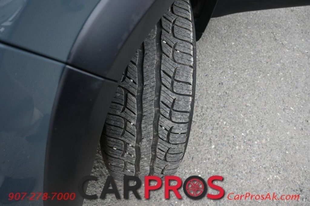 2015 Jeep Cherokee Trailhawk - 4X4 - Comfort & Convenience Group - 3.2L V6 - AutoStart - Heated & Cooled Leather Seats - Heated Steering Wheel - Bluetooth - Navigation - Back Up Camera - Cruise Control - Power Liftgate - Tow Pkg Anchorage AK