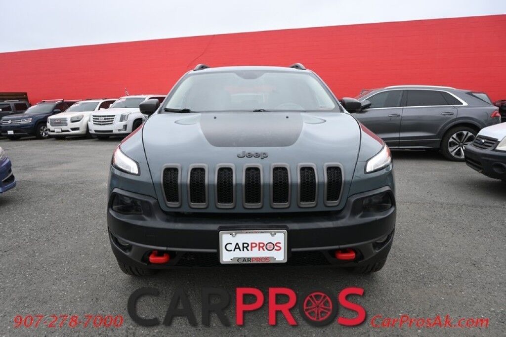 2015 Jeep Cherokee Trailhawk - 4X4 - Comfort & Convenience Group - 3.2L V6 - AutoStart - Heated & Cooled Leather Seats - Heated Steering Wheel - Bluetooth - Navigation - Back Up Camera - Cruise Control - Power Liftgate - Tow Pkg