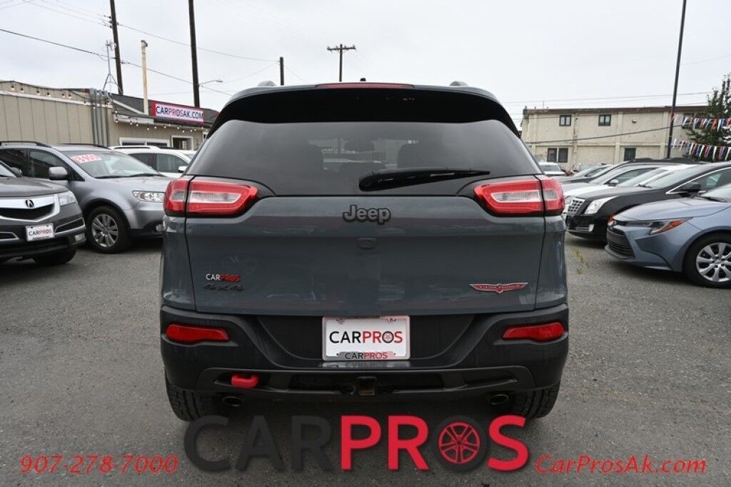 2015 Jeep Cherokee Trailhawk - 4X4 - Comfort & Convenience Group - 3.2L V6 - AutoStart - Heated & Cooled Leather Seats - Heated Steering Wheel - Bluetooth - Navigation - Back Up Camera - Cruise Control - Power Liftgate - Tow Pkg Anchorage AK