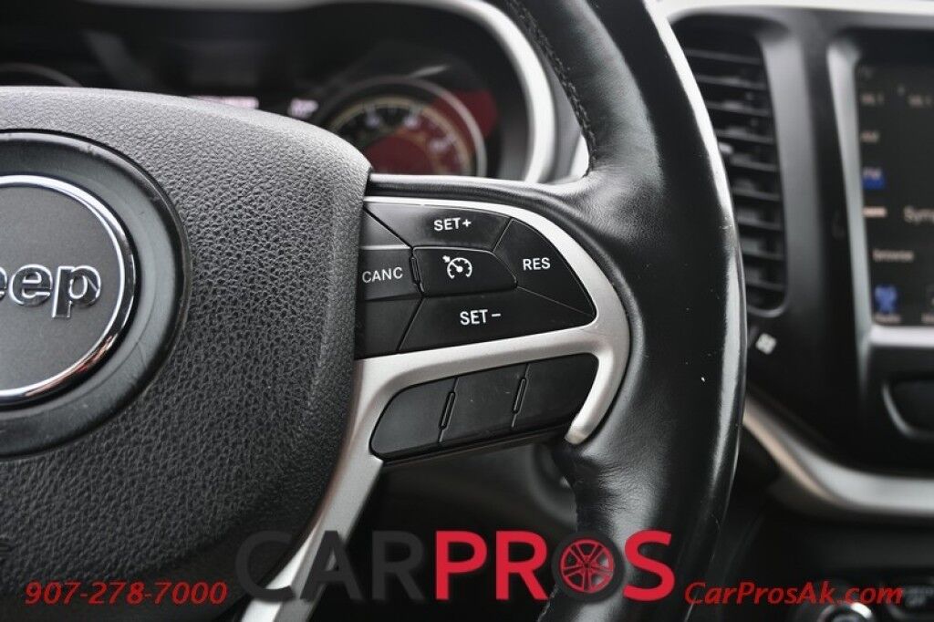 2015 Jeep Cherokee Trailhawk - 4X4 - Comfort & Convenience Group - 3.2L V6 - AutoStart - Heated & Cooled Leather Seats - Heated Steering Wheel - Bluetooth - Navigation - Back Up Camera - Cruise Control - Power Liftgate - Tow Pkg Anchorage AK