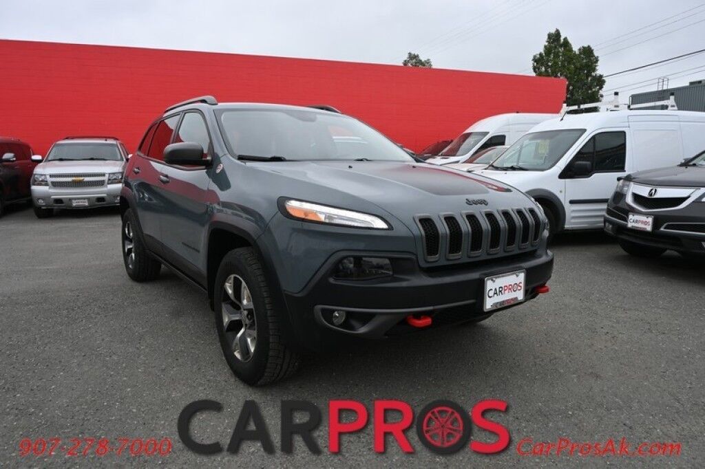 2015 Jeep Cherokee Trailhawk - 4X4 - Comfort & Convenience Group - 3.2L V6 - AutoStart - Heated & Cooled Leather Seats - Heated Steering Wheel - Bluetooth - Navigation - Back Up Camera - Cruise Control - Power Liftgate - Tow Pkg