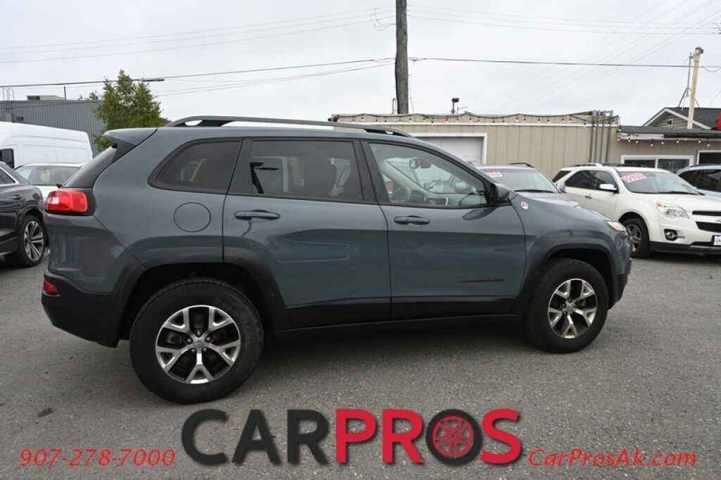 2015 Jeep Cherokee Trailhawk - 4X4 - Comfort & Convenience Group - 3.2L V6 - AutoStart - Heated & Cooled Leather Seats - Heated Steering Wheel - Bluetooth - Navigation - Back Up Camera - Cruise Control - Power Liftgate - Tow Pkg Anchorage AK