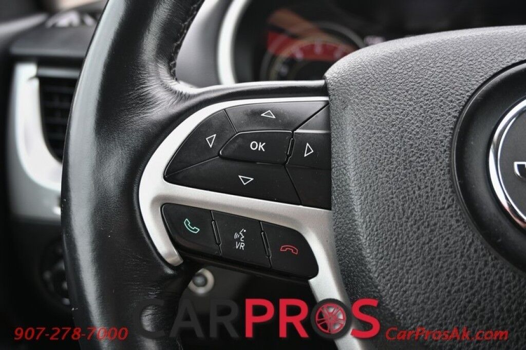 2015 Jeep Cherokee Trailhawk - 4X4 - Comfort & Convenience Group - 3.2L V6 - AutoStart - Heated & Cooled Leather Seats - Heated Steering Wheel - Bluetooth - Navigation - Back Up Camera - Cruise Control - Power Liftgate - Tow Pkg Anchorage AK