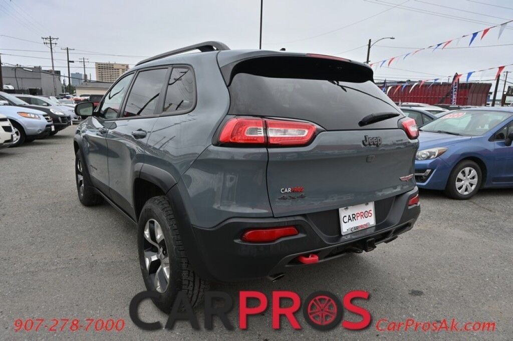 2015 Jeep Cherokee Trailhawk - 4X4 - Comfort & Convenience Group - 3.2L V6 - AutoStart - Heated & Cooled Leather Seats - Heated Steering Wheel - Bluetooth - Navigation - Back Up Camera - Cruise Control - Power Liftgate - Tow Pkg Anchorage AK