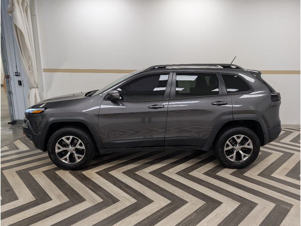 2015 Jeep Cherokee Trailhawk Gasoline