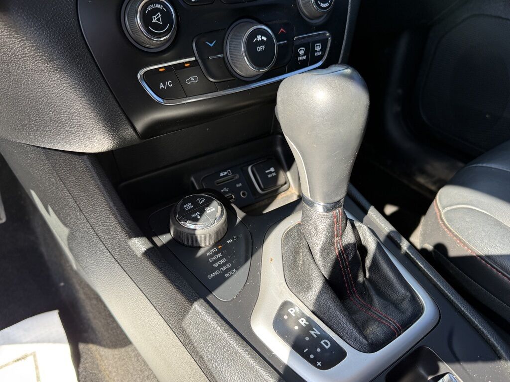 2015 Jeep Cherokee Trailhawk Crestwood KY