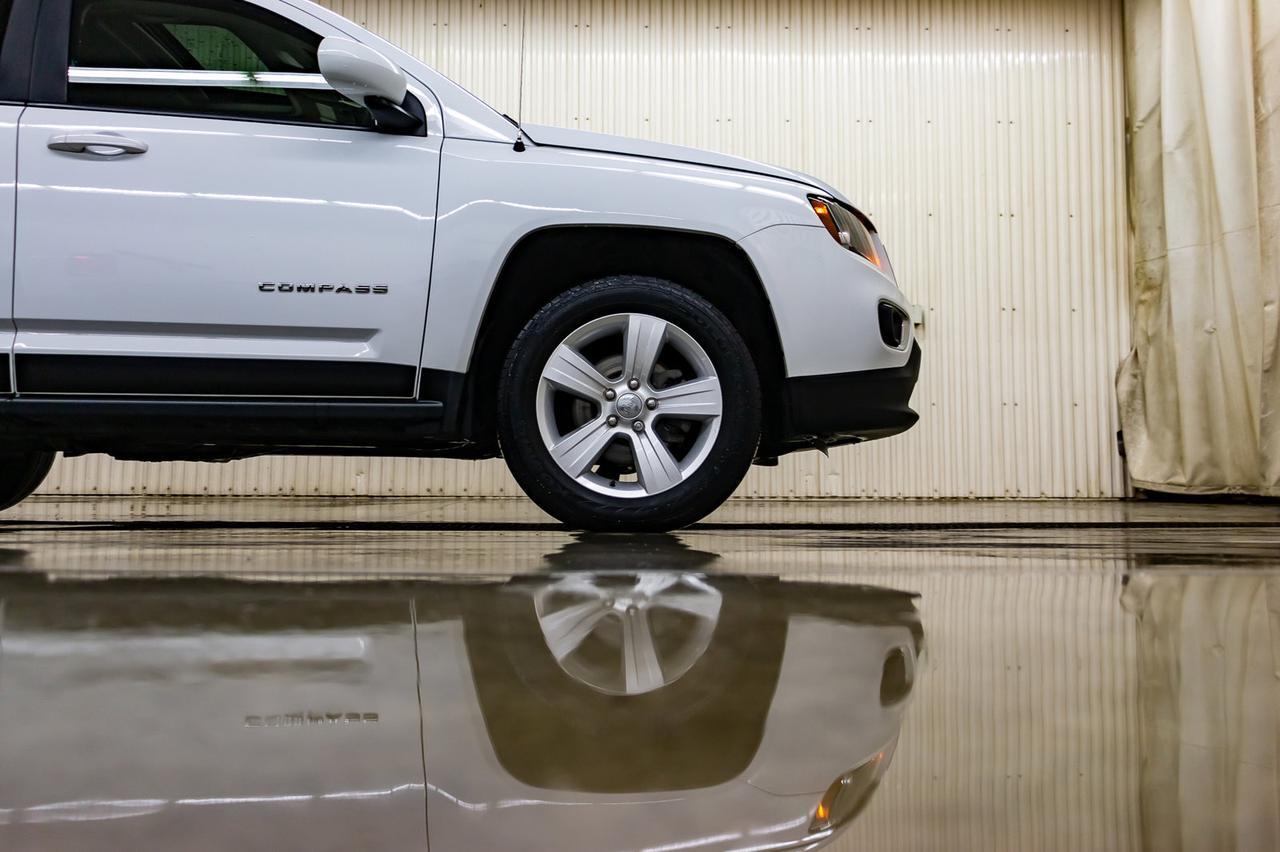 2015 Jeep Compass 4x4 High Altitude Leather Roof Nav BCam Red Deer AB