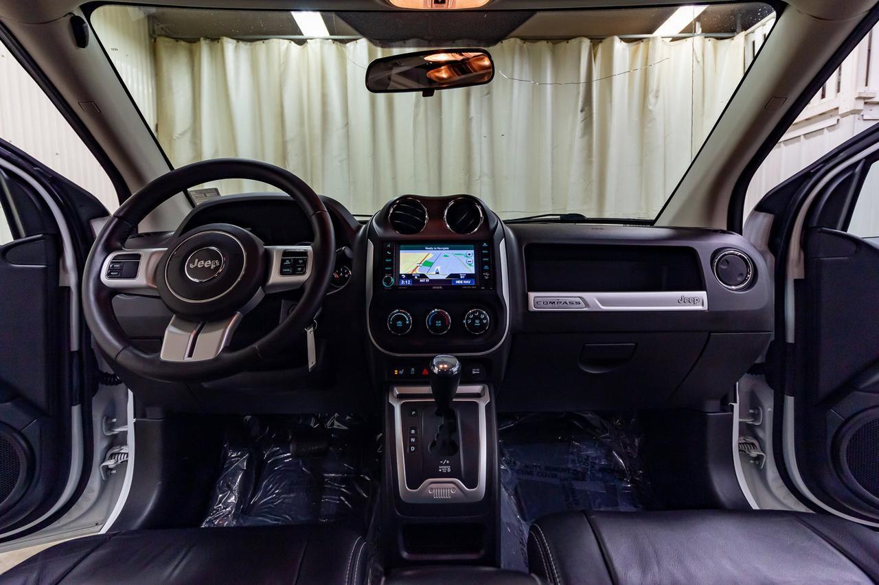 2015 Jeep Compass 4x4 High Altitude Leather Roof Nav BCam Red Deer AB