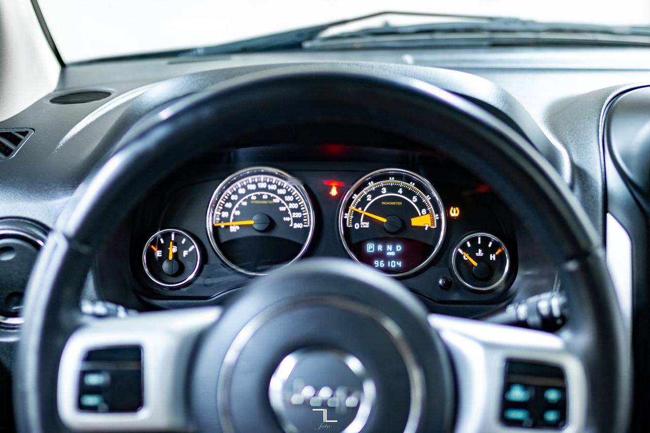 2015 Jeep Compass 4x4 High Altitude Leather Roof Red Deer AB