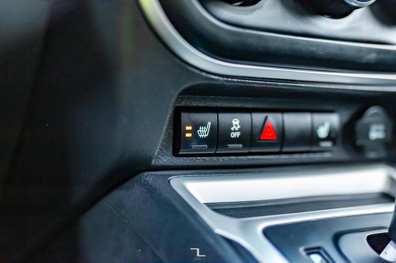 2015 Jeep Compass 4x4 High Altitude Leather Roof Red Deer AB