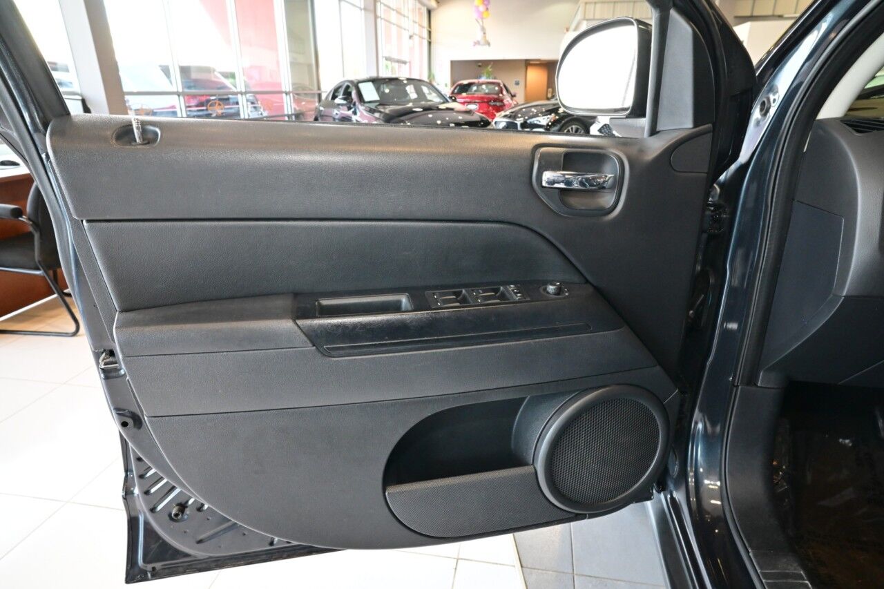 2015 Jeep Compass Altitude Edition, Power Value Pkg, Back-Up Camera, Bluetooth Springfield NJ