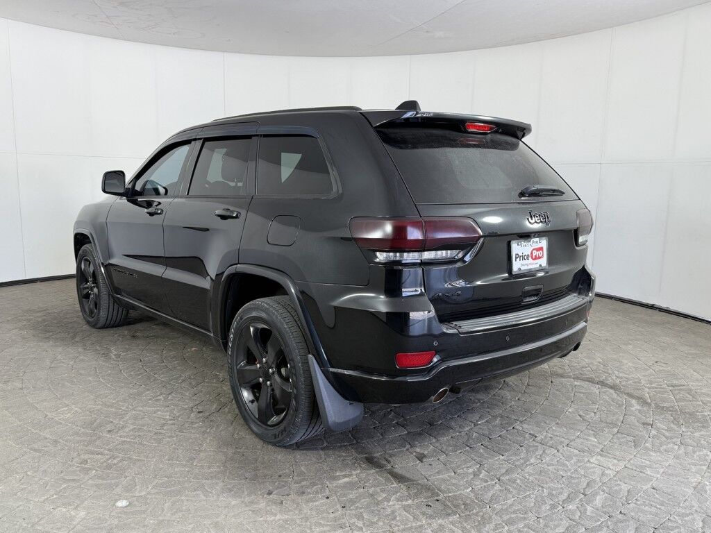 2015 Jeep Grand Cherokee 4WD Altitude w/Sunroof Maumee OH
