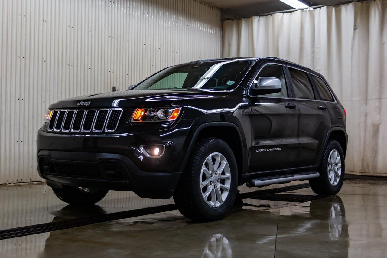 2015 Jeep Grand Cherokee 4x4 Laredo Nav Roof Red Deer AB