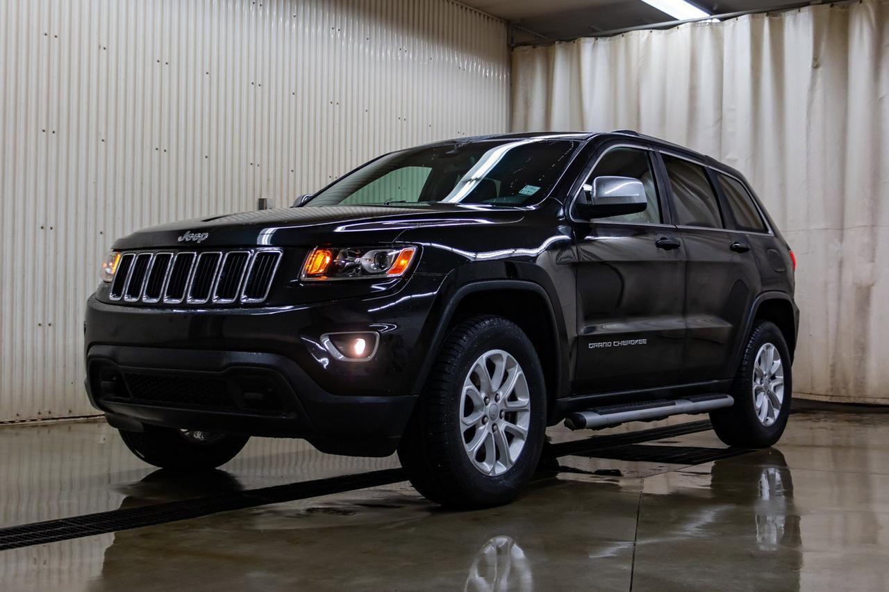 2015 Jeep Grand Cherokee 4x4 Laredo Nav Roof Red Deer AB