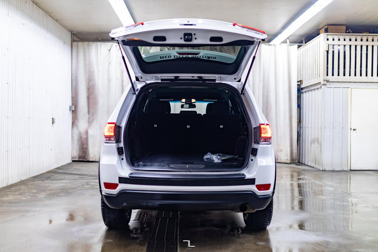 2015 Jeep Grand Cherokee 4x4 Laredo PSeat BCam Red Deer AB