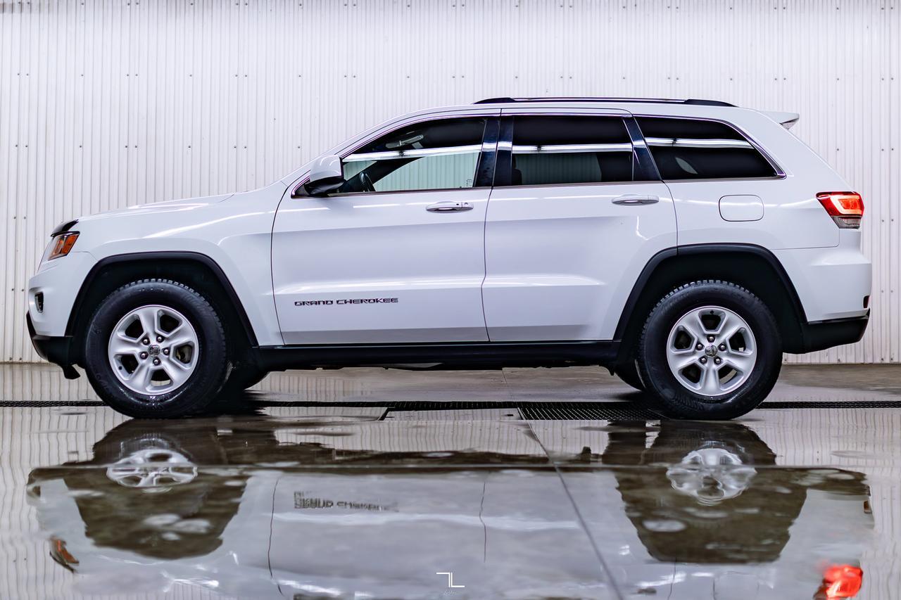 2015 Jeep Grand Cherokee 4x4 Laredo PSeat BCam Red Deer AB