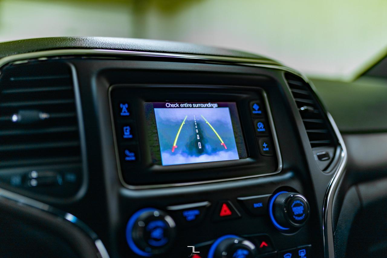 2015 Jeep Grand Cherokee 4x4 Laredo PSeat BCam Red Deer AB