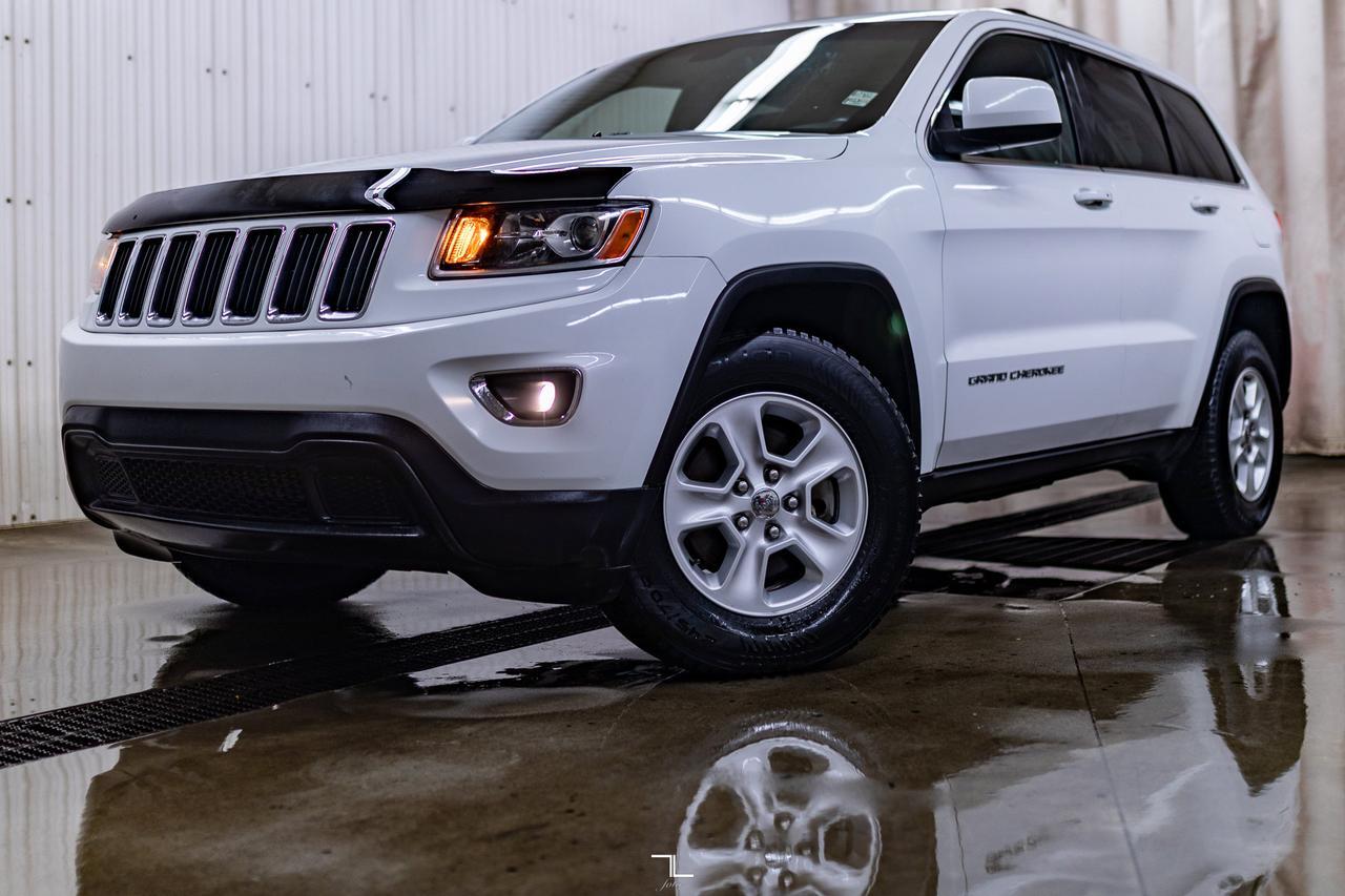 2015 Jeep Grand Cherokee 4x4 Laredo PSeat BCam Red Deer AB