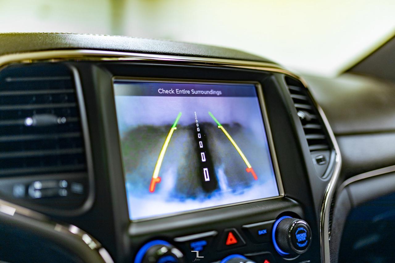 2015 Jeep Grand Cherokee 4x4 Summit Leather Roof Nav BCam Red Deer AB