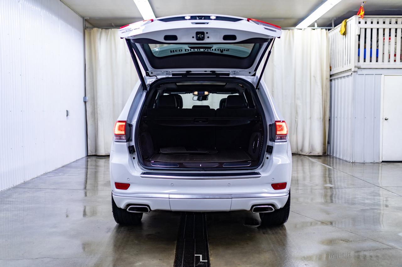 2015 Jeep Grand Cherokee 4x4 Summit Leather Roof Nav BCam Red Deer AB