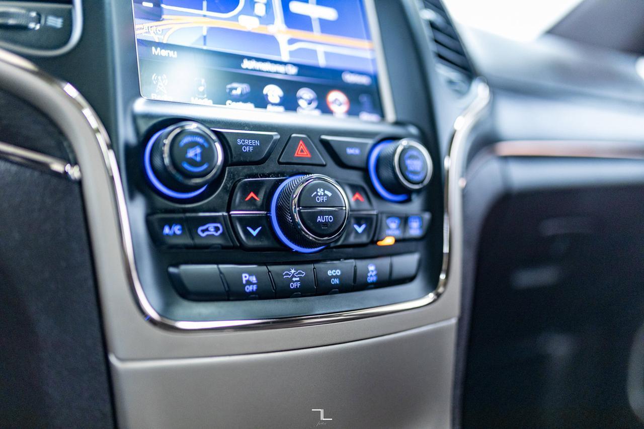 2015 Jeep Grand Cherokee 4x4 Summit Leather Roof Nav BCam Red Deer AB