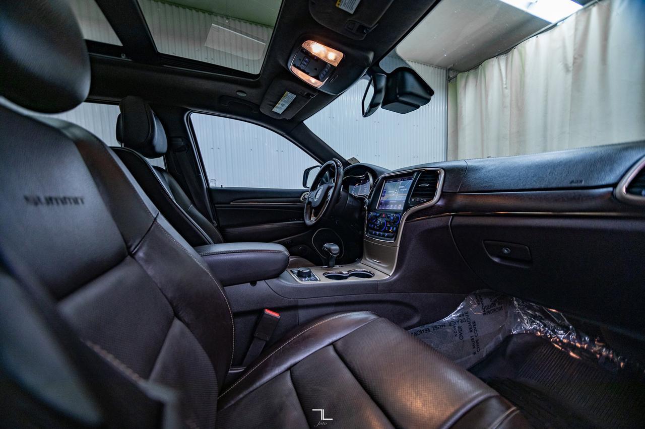 2015 Jeep Grand Cherokee 4x4 Summit Leather Roof Nav BCam Red Deer AB