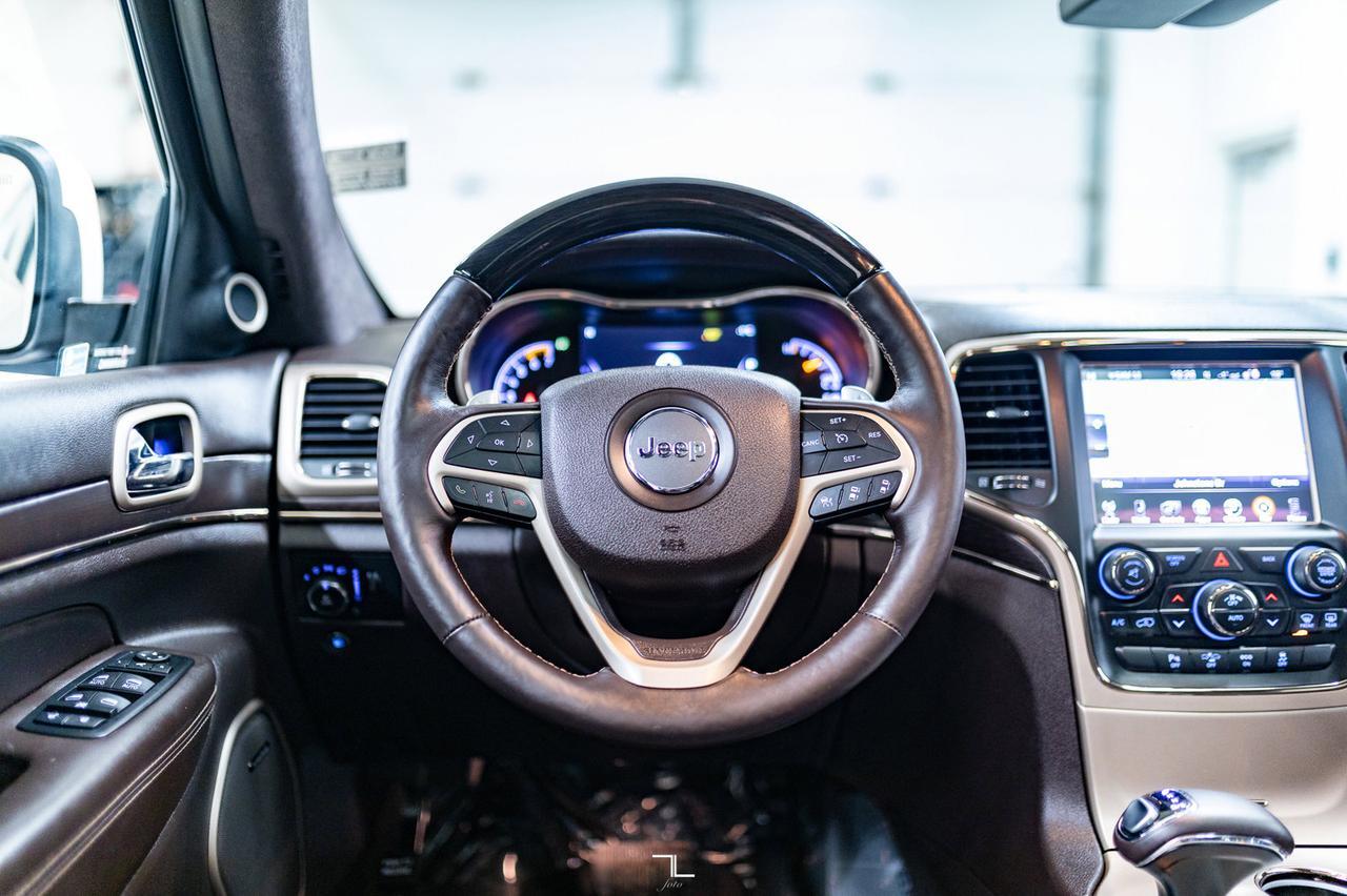 2015 Jeep Grand Cherokee 4x4 Summit Leather Roof Nav BCam Red Deer AB