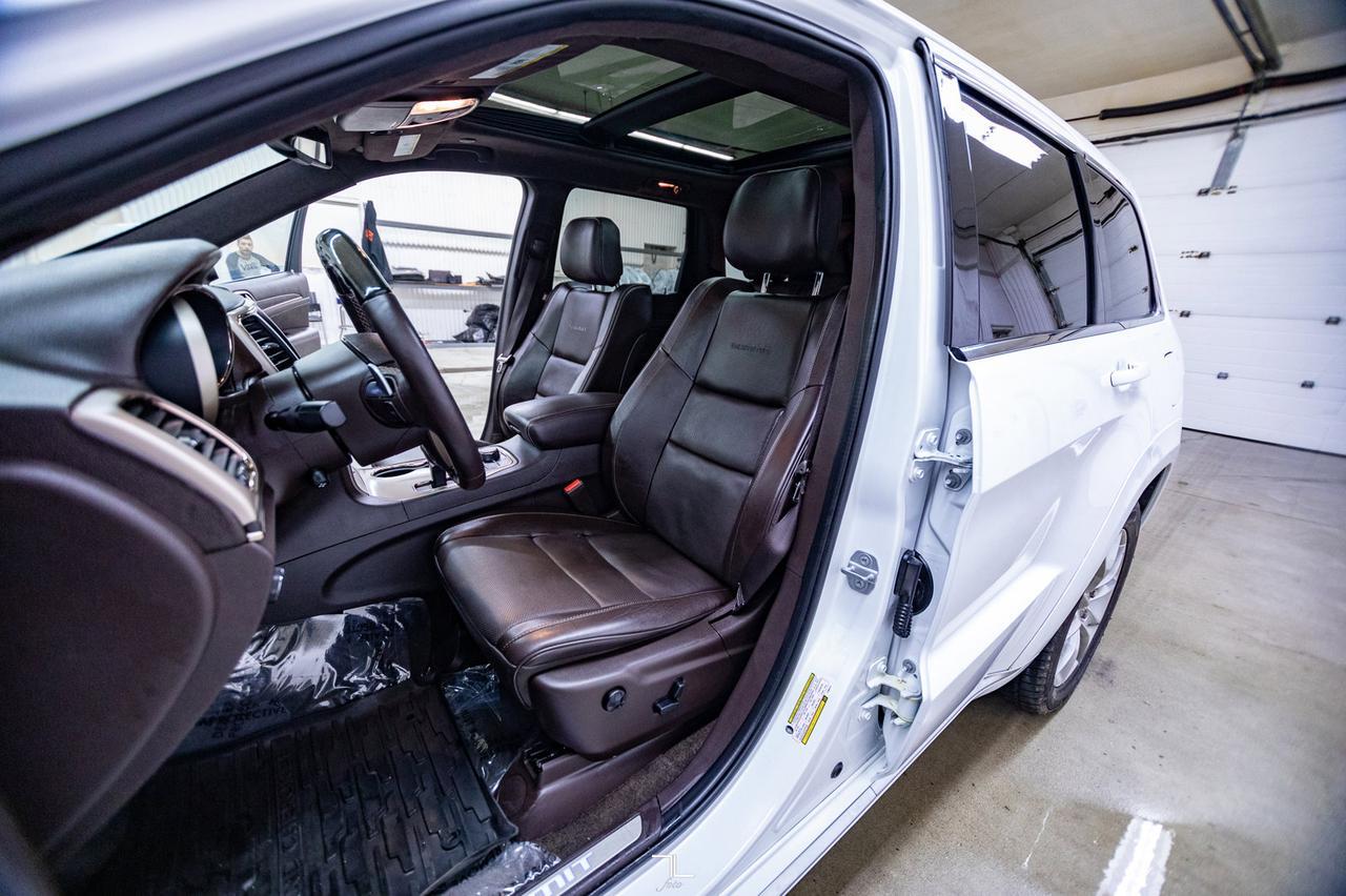 2015 Jeep Grand Cherokee 4x4 Summit Leather Roof Nav BCam Red Deer AB
