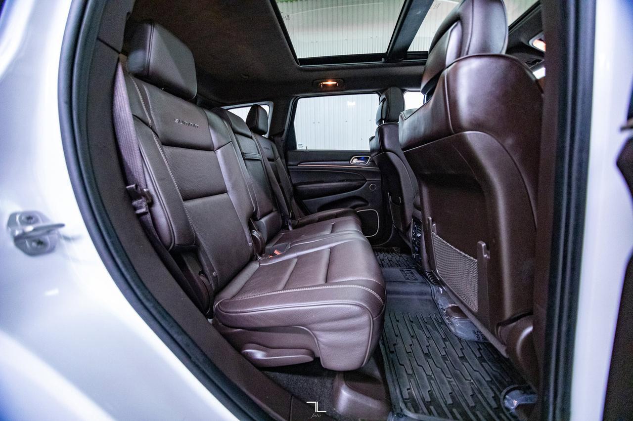 2015 Jeep Grand Cherokee 4x4 Summit Leather Roof Nav BCam Red Deer AB