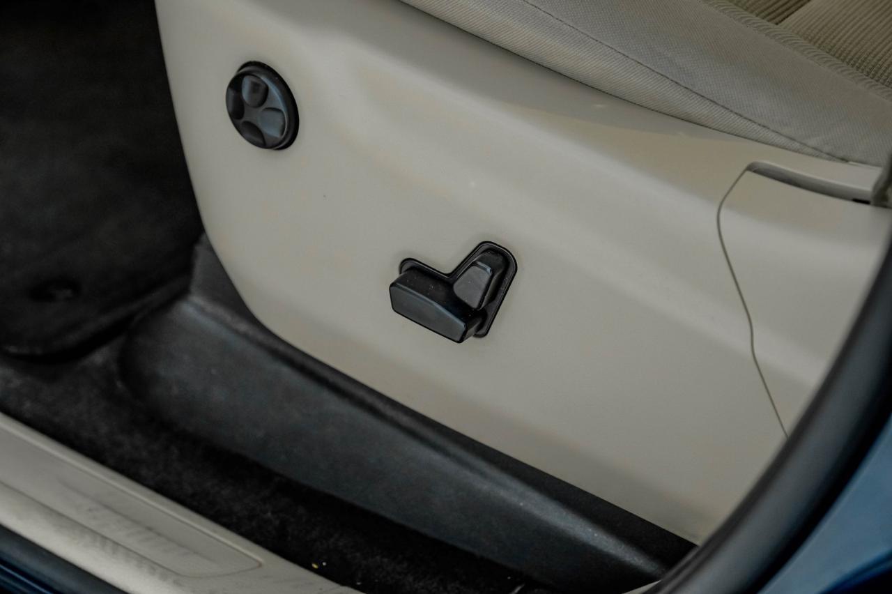 2015 Jeep Grand Cherokee LAREDO KEYLESS START BLUETOOTH CRUISE CONTROL ALLOY WHEELS Carrollton TX