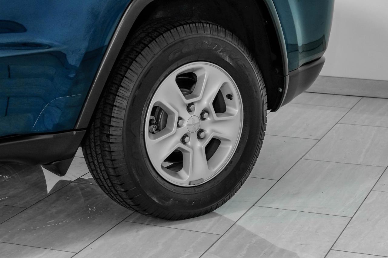 2015 Jeep Grand Cherokee LAREDO KEYLESS START BLUETOOTH CRUISE CONTROL ALLOY WHEELS Carrollton TX