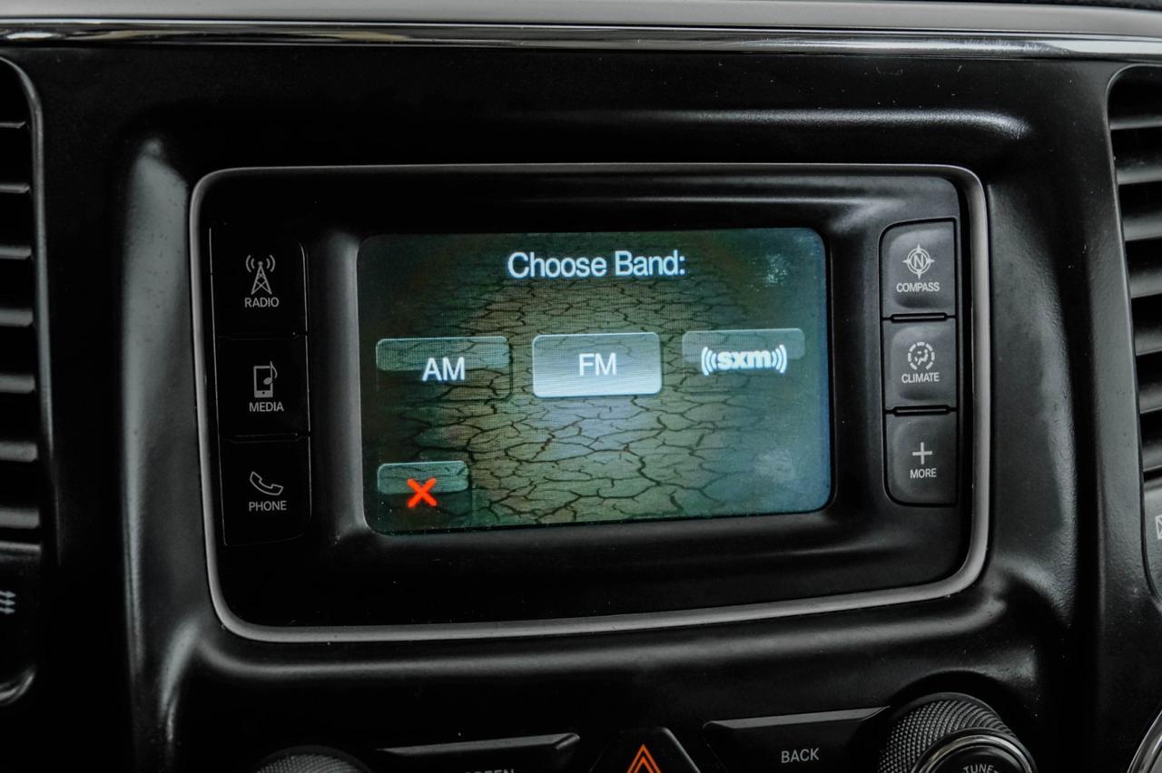 2015 Jeep Grand Cherokee LAREDO KEYLESS START BLUETOOTH CRUISE CONTROL ALLOY WHEELS Carrollton TX