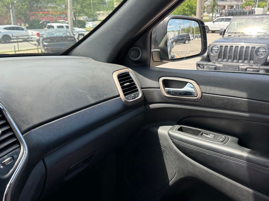 2015 Jeep Grand Cherokee Laredo Crestwood KY