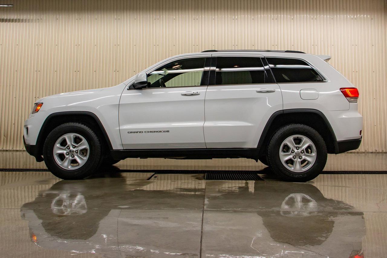 2015 Jeep Grand Cherokee Laredo Red Deer AB