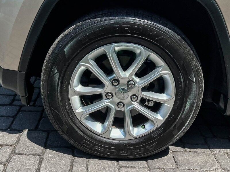 2015 Jeep Grand Cherokee Laredo Wilmington NC