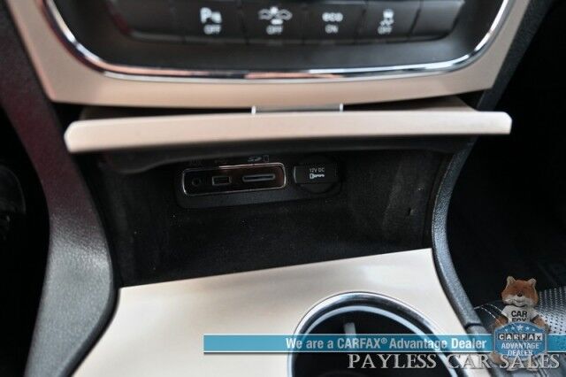 2015 Jeep Grand Cherokee Limited / 4X4 / Diesel / Auto Start / Heated & Cooled Leather Seats / Heated Steering Wheel / Navigation / Panoramic / Adaptive Cruise & Blind Spot / Bluetooth / Back Up Cam / Aluminum Wheel / Tow Pkg Anchorage AK
