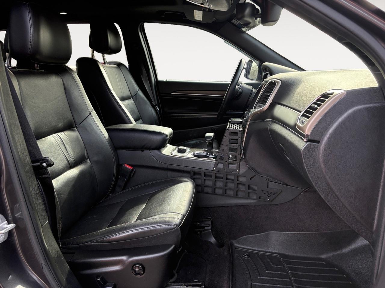 2015 Jeep Grand Cherokee Limited, POWER LIFTGATE, ROOF RACKS, TOW PACKAGE, SUNROOF, BACKUP CAMERA WITH PARKING SENSORS, HEATED STEERING WHEEL & SEATS, APPLE CARPLAY/ANROID AUTO, LOW MILEAGE, COME GET THIS RUGGED RIDE! Virginia Beach VA