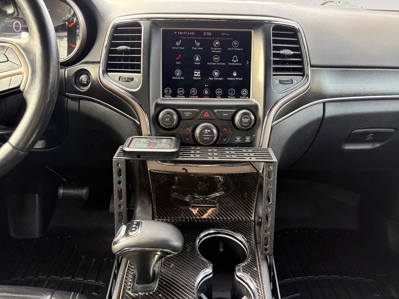 2015 Jeep Grand Cherokee Limited, POWER LIFTGATE, ROOF RACKS, TOW PACKAGE, SUNROOF, BACKUP CAMERA WITH PARKING SENSORS, HEATED STEERING WHEEL & SEATS, APPLE CARPLAY/ANROID AUTO, LOW MILEAGE, COME GET THIS RUGGED RIDE! Virginia Beach VA