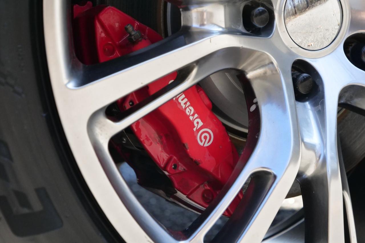 2015 Jeep Grand Cherokee Overland 4WD / 5.7L V8 / Cooled Seats / PANO Sunroof! Lincolnton NC