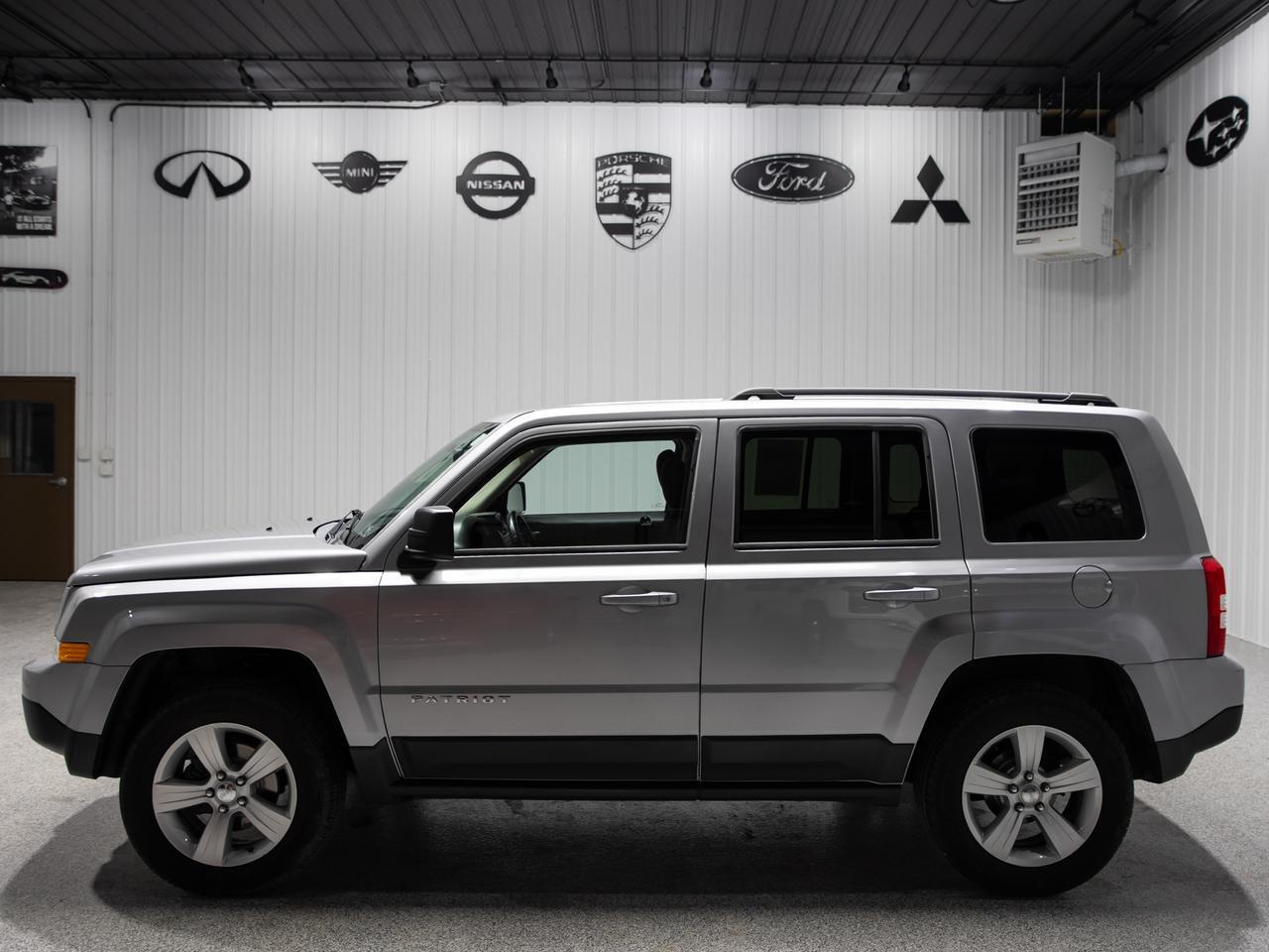 2015 Jeep Patriot Latitude 4WD Cranberry PA