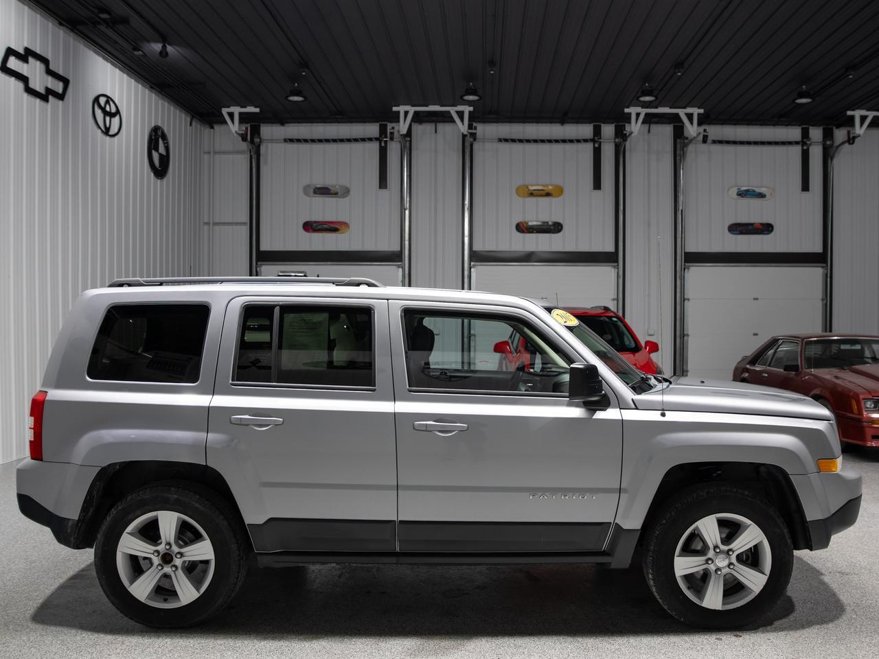 2015 Jeep Patriot Latitude 4WD Cranberry PA
