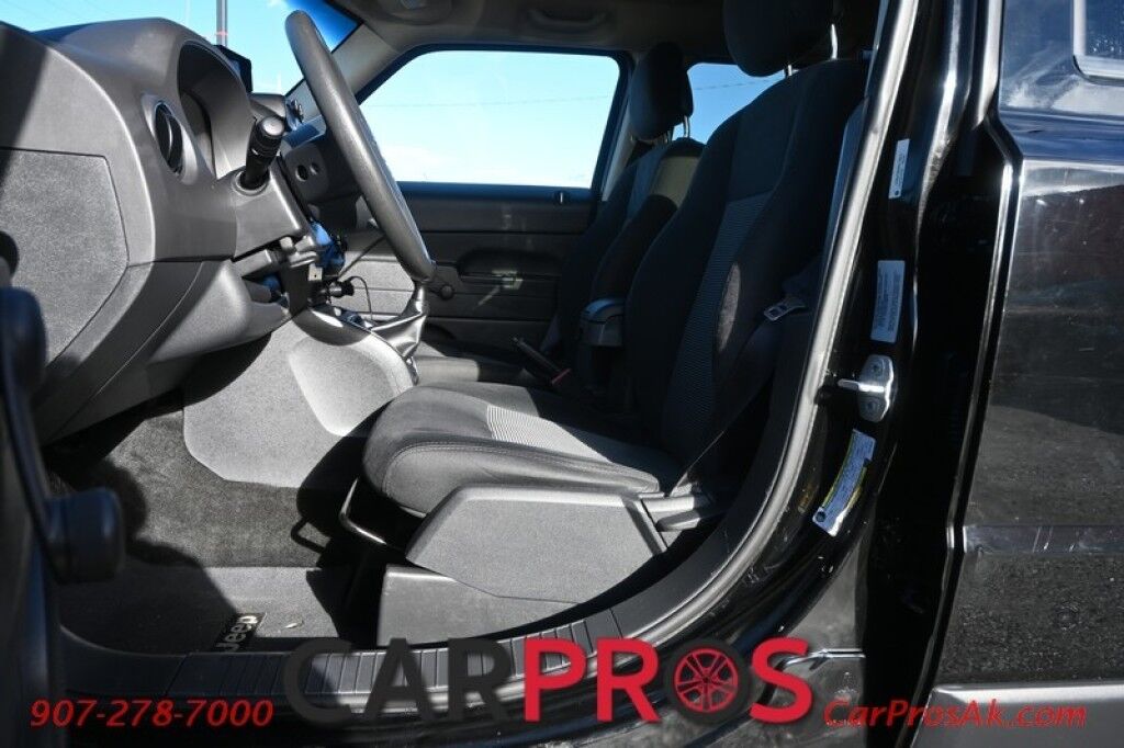 2015 Jeep Patriot Sport - 2.0L 4-Cyl - 5 Speed Manual - Premium Cloth Seats - Cruise Control - Fog Lights - Low Miles Anchorage AK