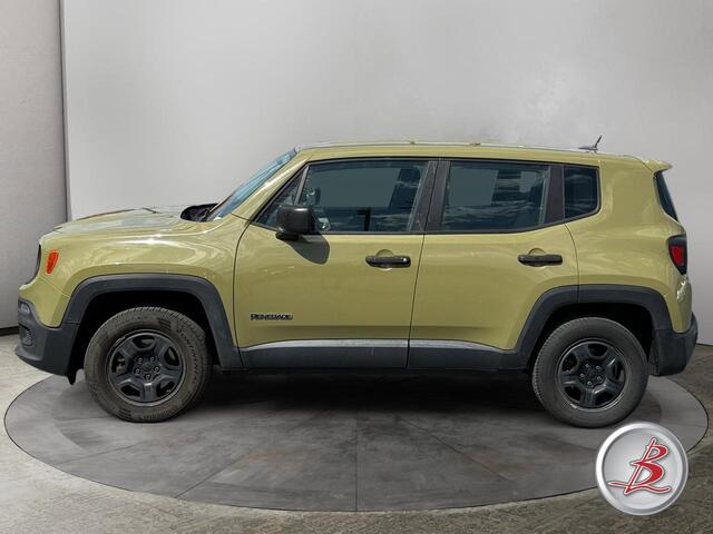 2015 Jeep Renegade Sport photo 3