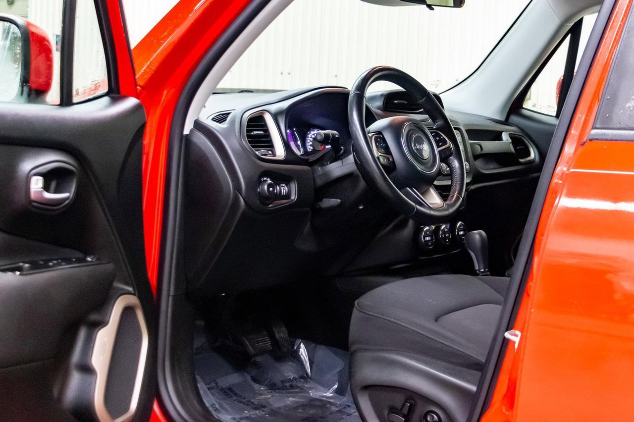 2015 Jeep Renegade 4x4 North BCam Red Deer AB