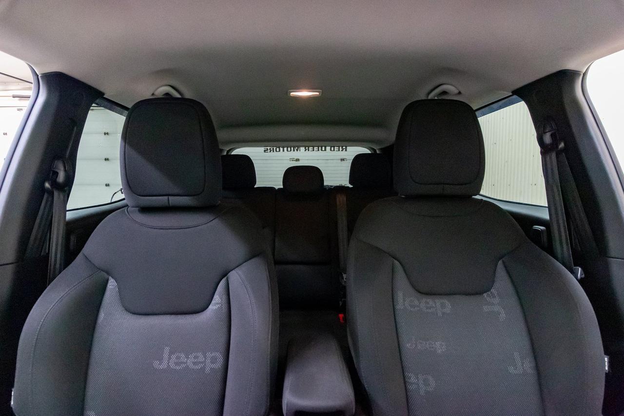 2015 Jeep Renegade 4x4 North BCam Red Deer AB
