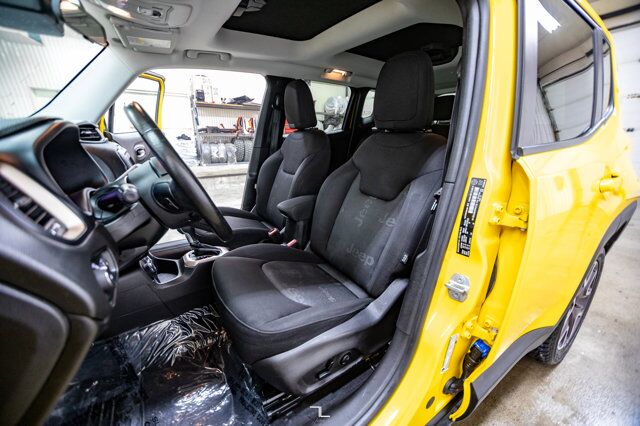 2015 Jeep Renegade 4x4 North Nav Roof BCam Red Deer AB