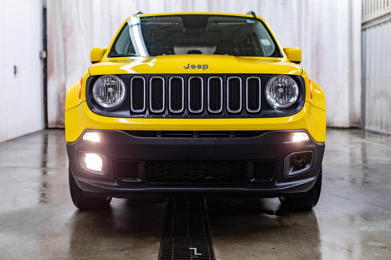 2015 Jeep Renegade 4x4 North Nav Roof BCam Red Deer AB