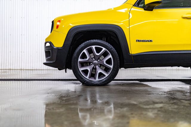 2015 Jeep Renegade 4x4 North Nav Roof BCam Red Deer AB