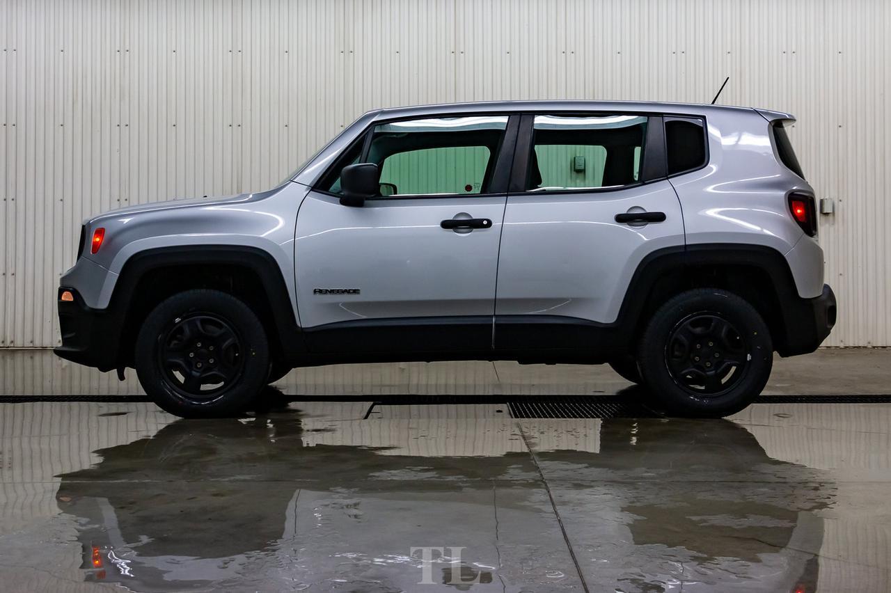 2015 Jeep Renegade 4x4 Sport BCam Red Deer AB